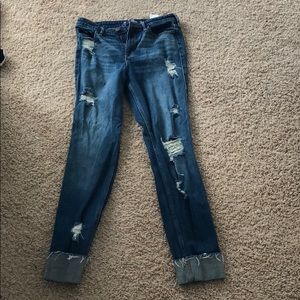 Cuffed skinny jeans
